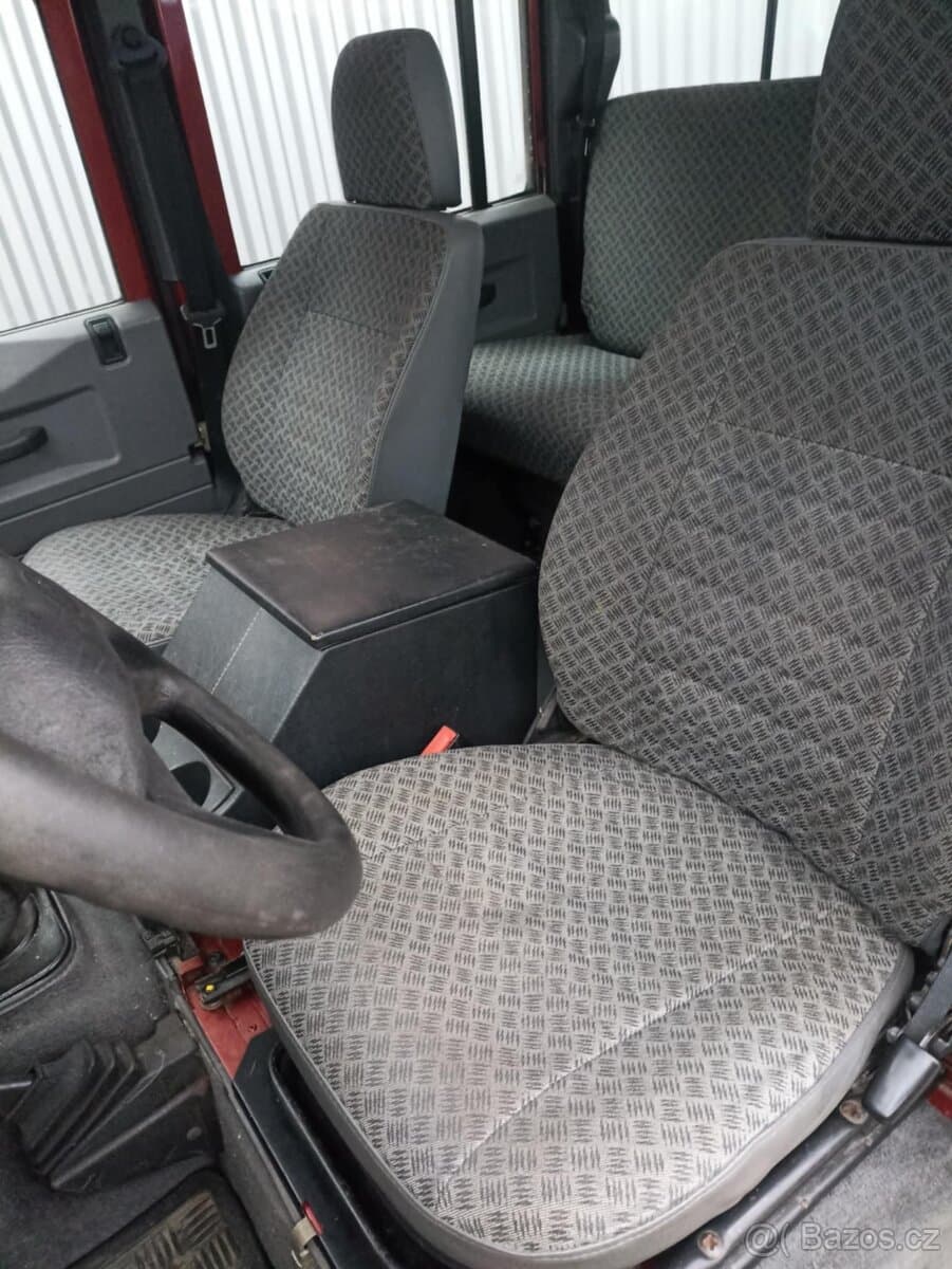1999 Land Rover DEFENDER - 9