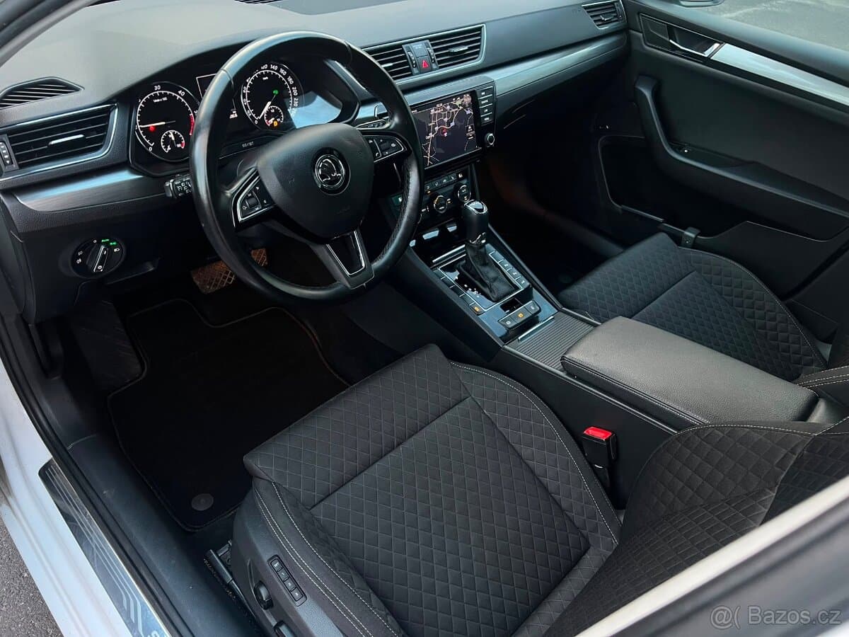 2017 Škoda SUPERB - 9