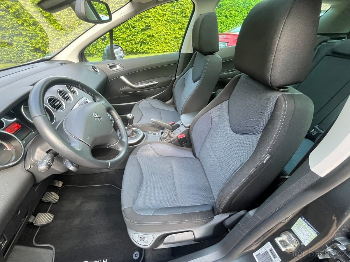 2012 Peugeot 308 - 9