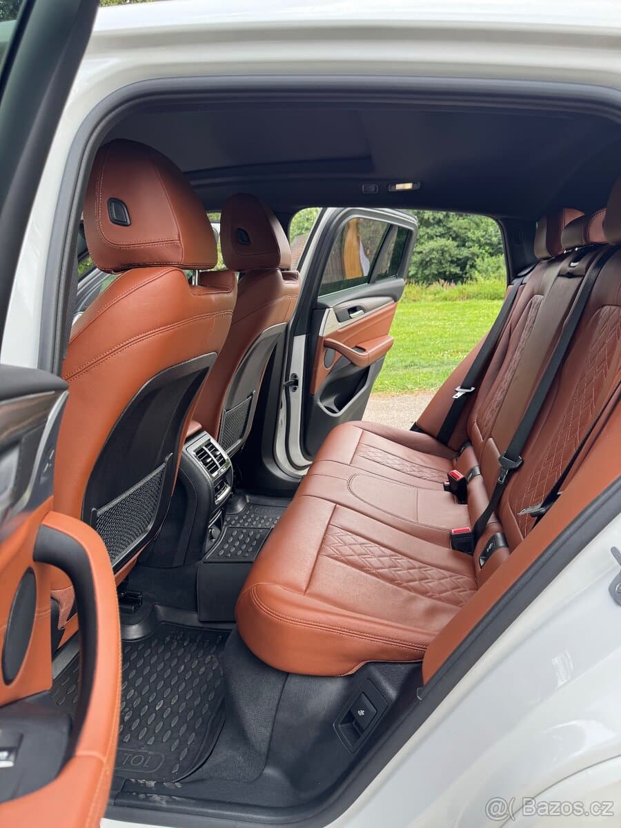 2019 BMW X4 - 9