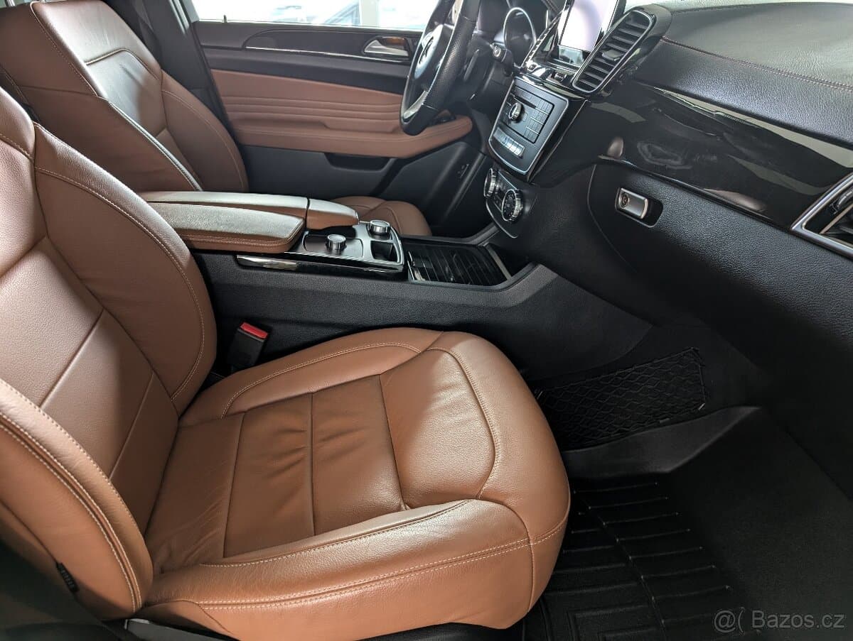 2018 Mercedes-Benz GL - 9