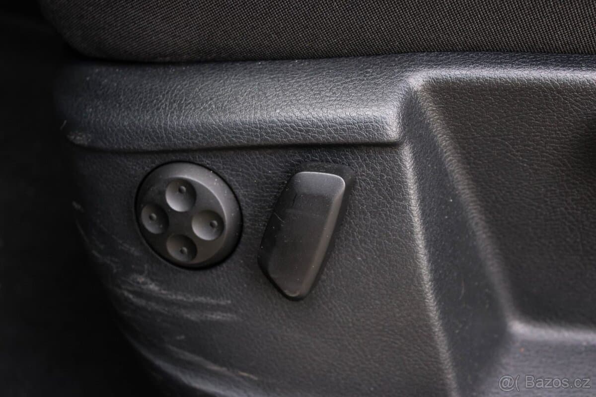 2016 Volkswagen SHARAN - 9