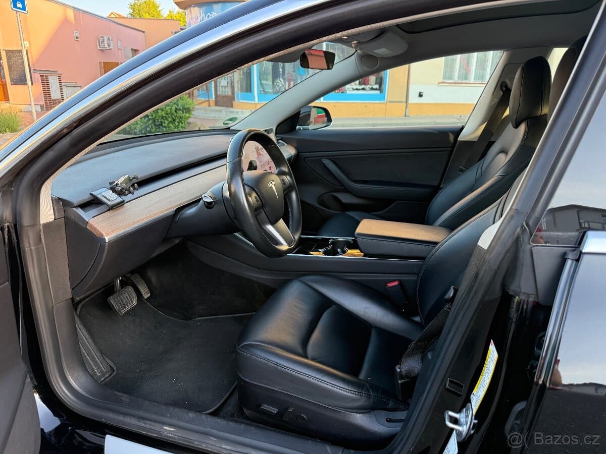 2019 Tesla MODEL 3 - 9