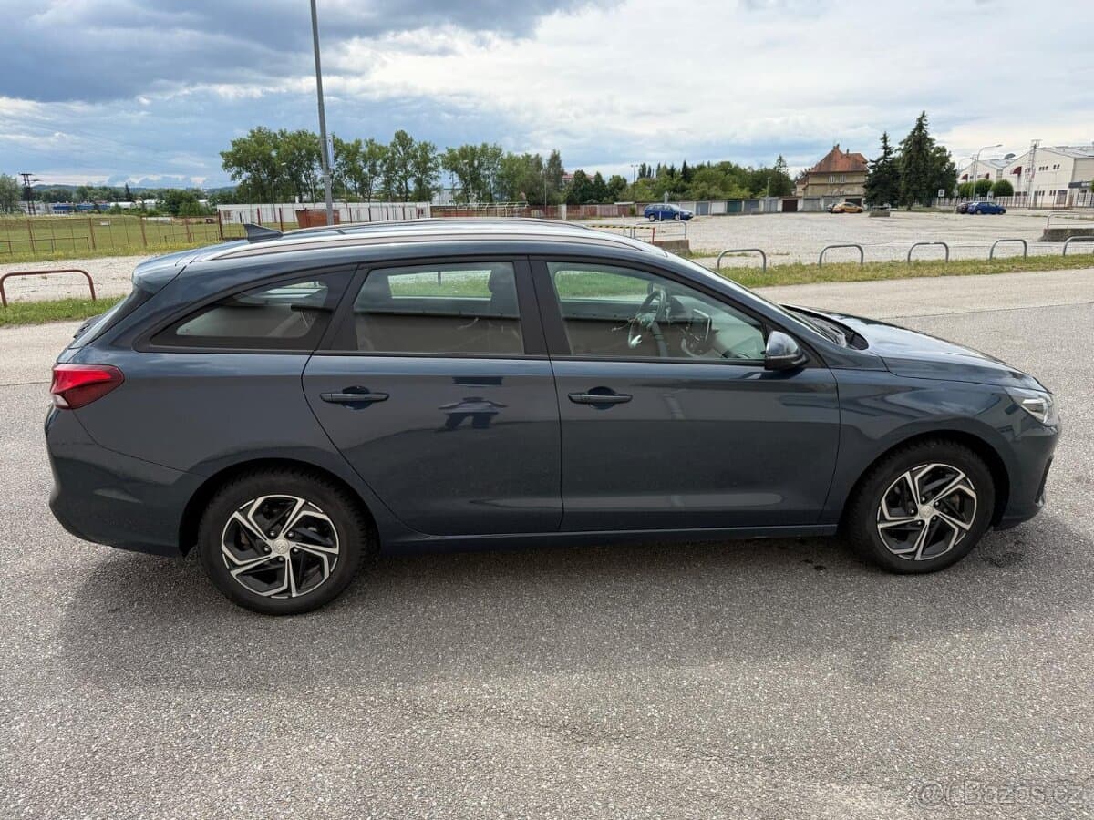2023 Hyundai i30 - 9