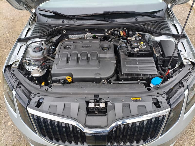 2018 Škoda OCTAVIA - 9