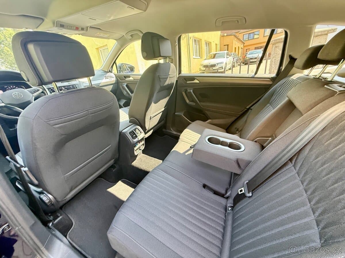 2023 Volkswagen TIGUAN - 9
