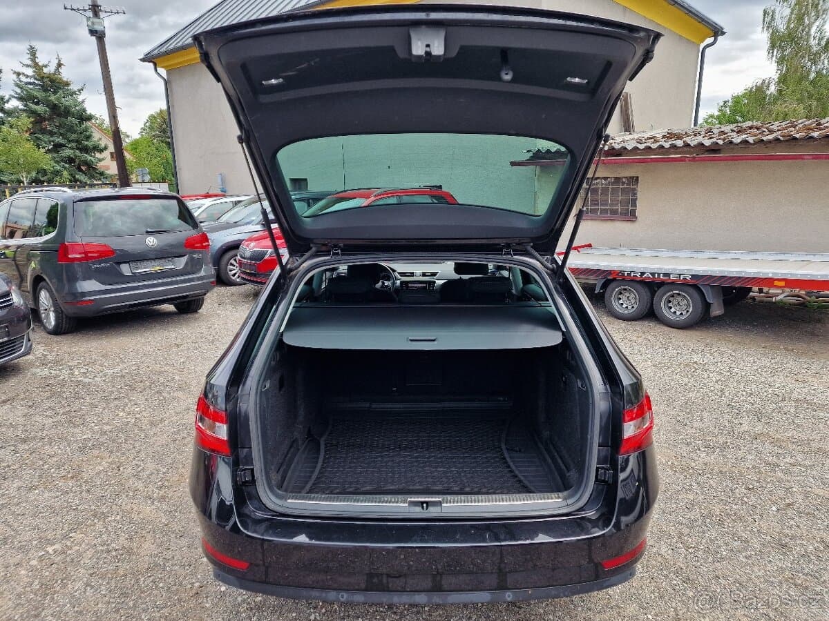 2020 Škoda SUPERB - 9