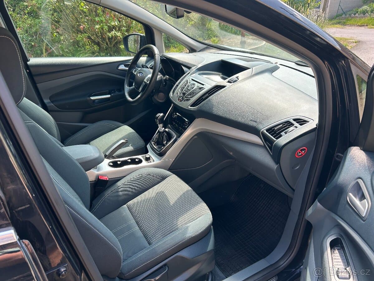 2011 Ford C-MAX - 9
