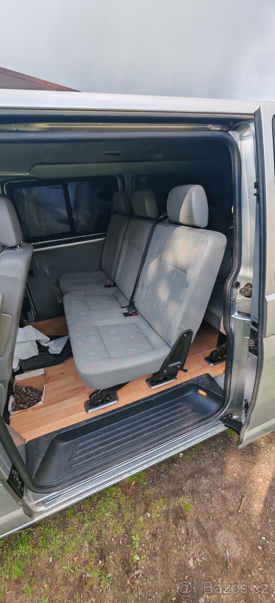 2006 Volkswagen TRANSPORTER - 9