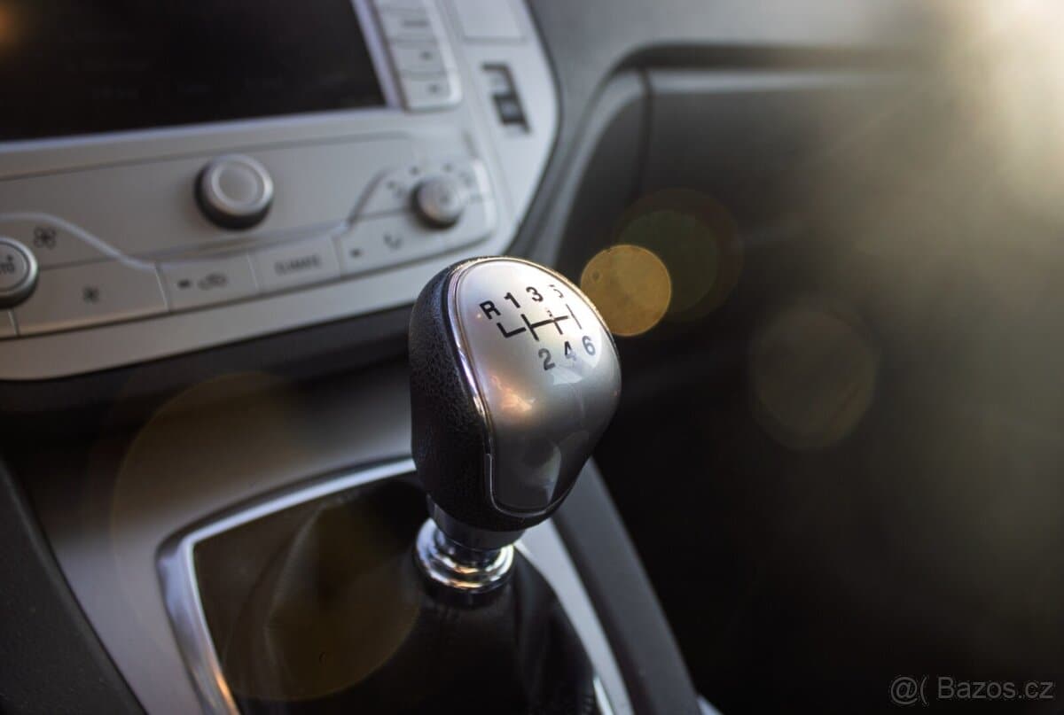 2012 Ford KUGA - 9
