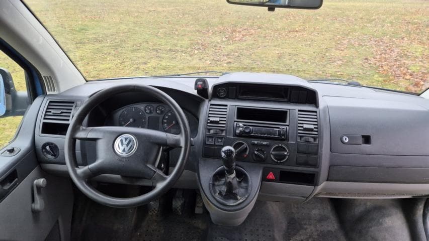 2005 Volkswagen TRANSPORTER - 9