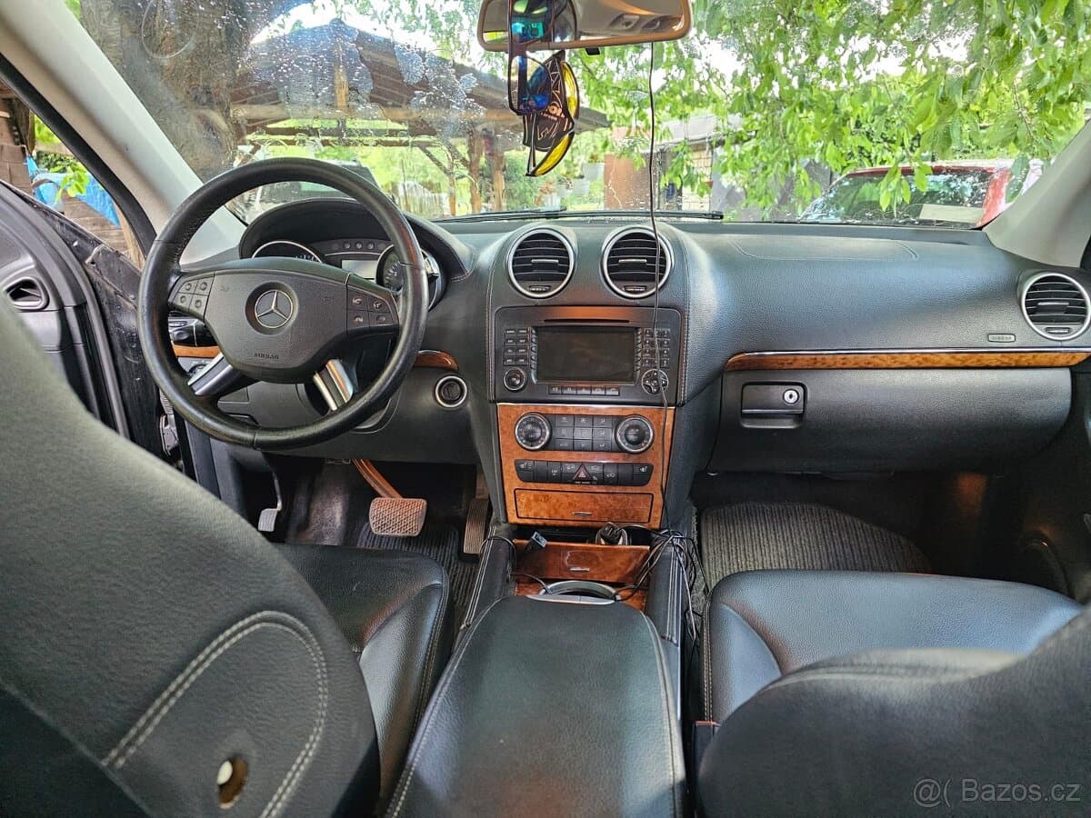 2009 Mercedes-Benz GL - 9