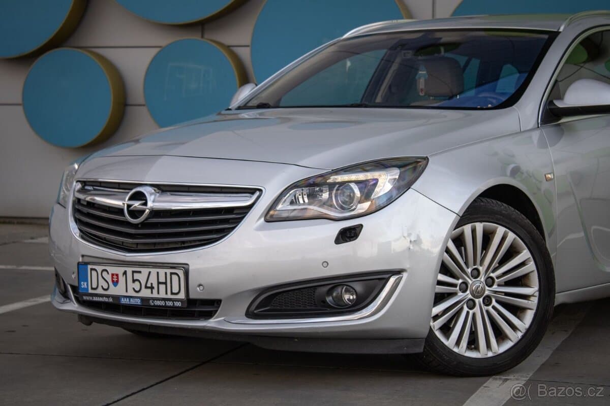 2016 Opel INSIGNIA - 9
