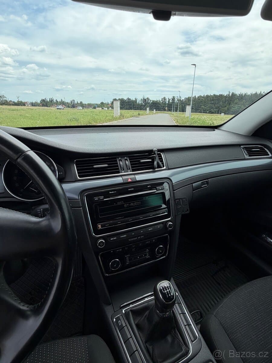 Škoda SUPERB - 9