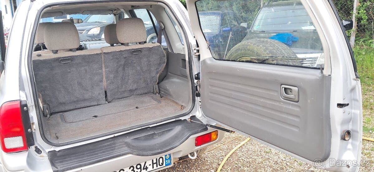 1999 Suzuki GRAND - 9
