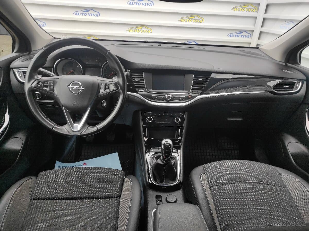 2022 Opel ASTRA - 9