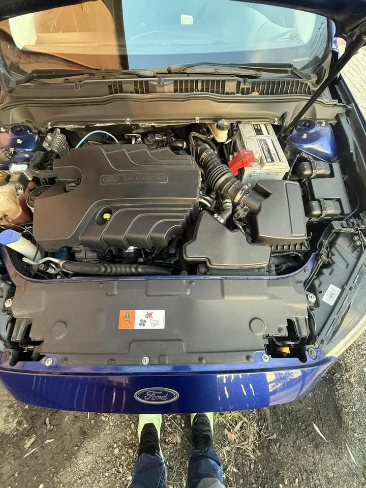 2015 Ford MONDEO - 9