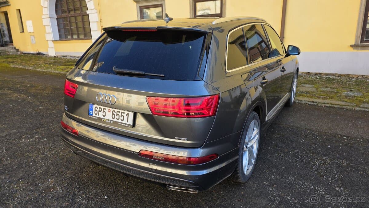 2015 Audi Q7 - 9