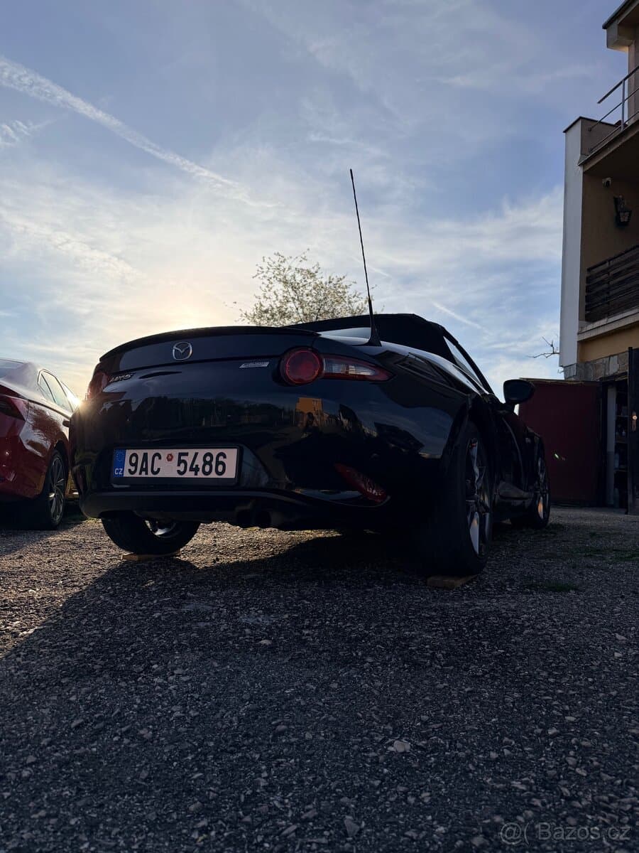 Mazda 5 - 9