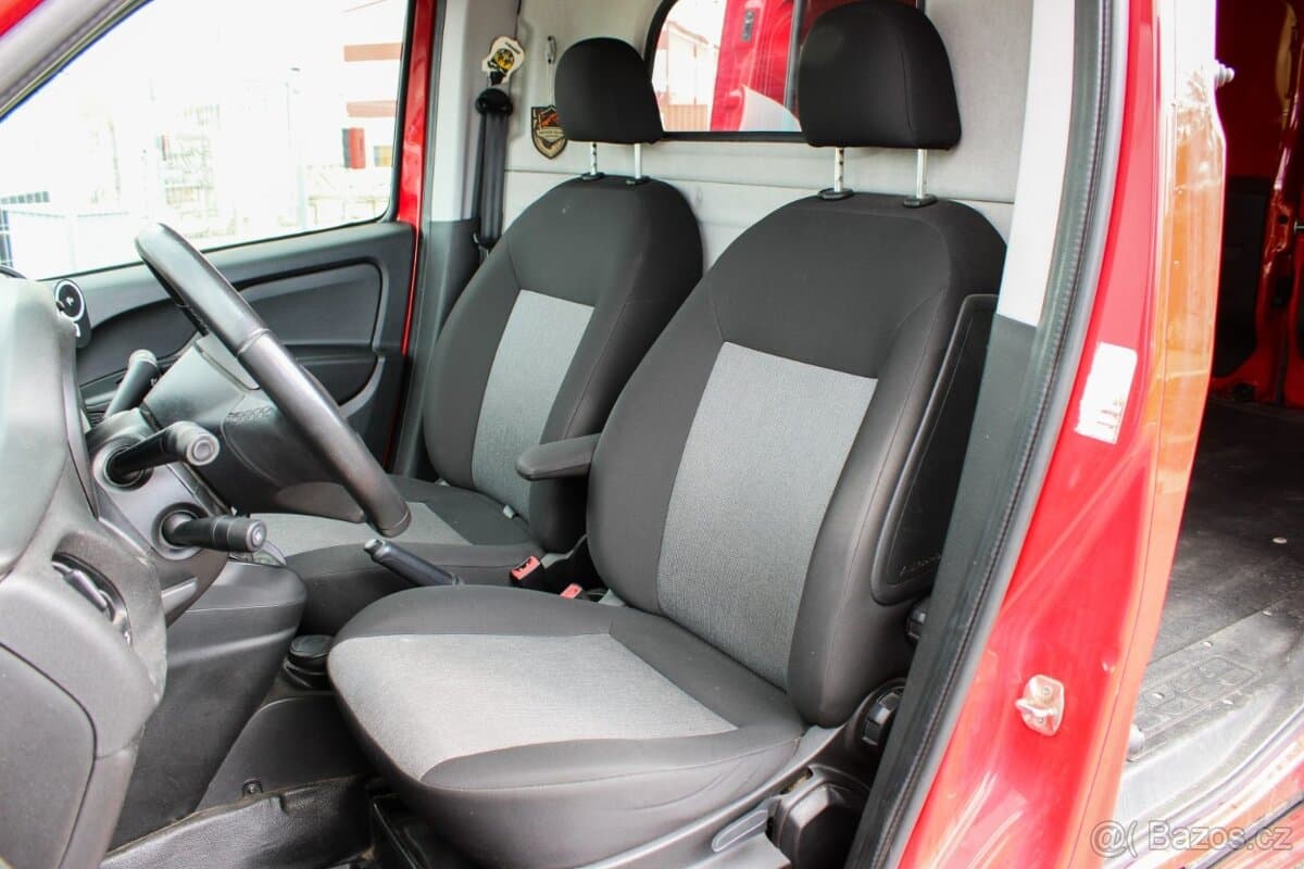 2017 Fiat DOBLO - 9