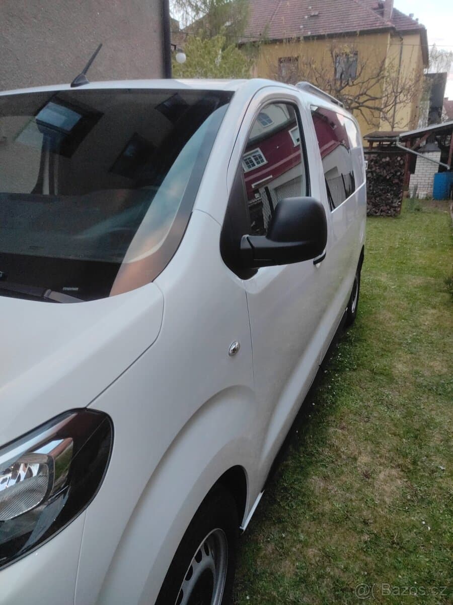 2021 Peugeot EXPERT - 9
