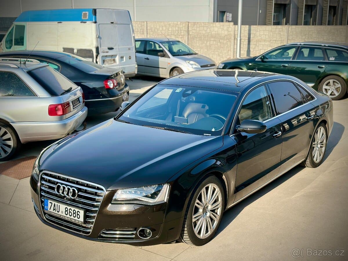 2012 Audi A8 - 9