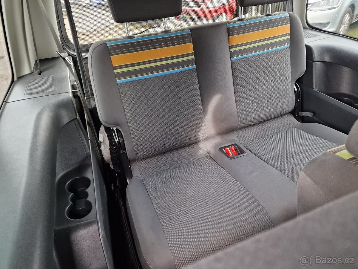 2013 Volkswagen CADDY - 9