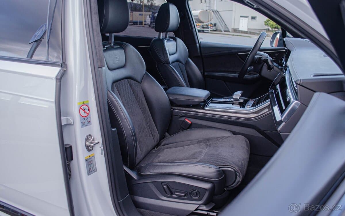 2022 Audi SQ7 - 9