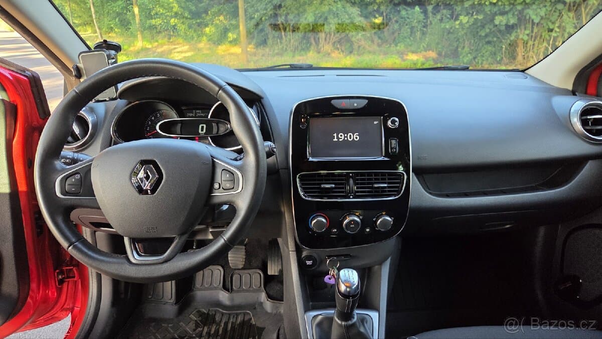 2016 Renault CLIO - 9