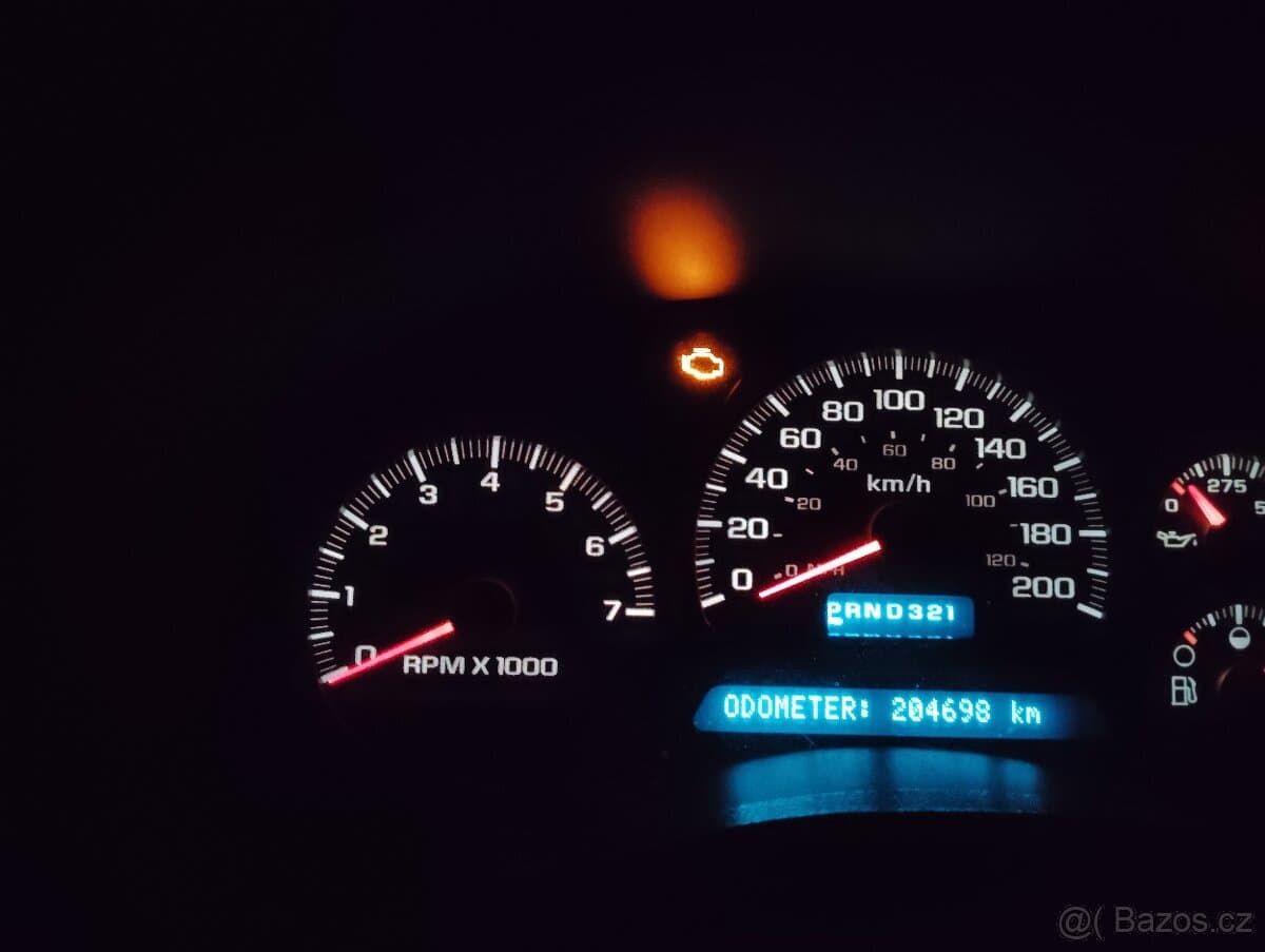 2002 Chevrolet TRAILBLAZER - 9