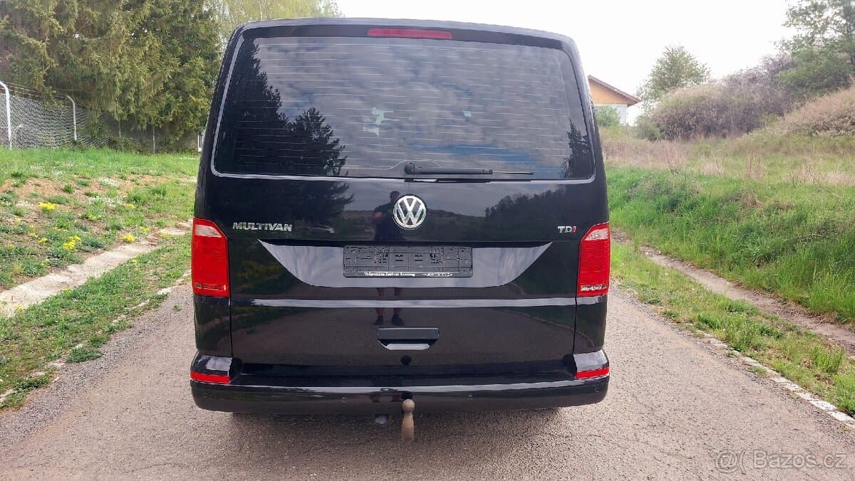 2016 Volkswagen MULTIVAN - 9