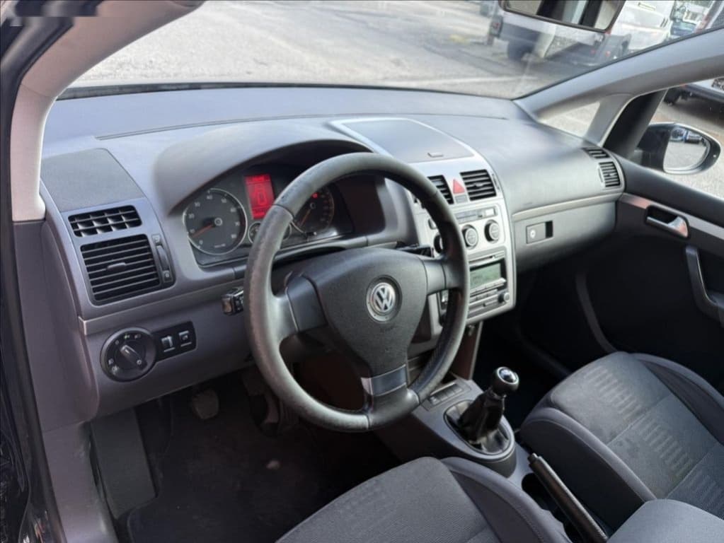 2009 Volkswagen TOURAN - 9