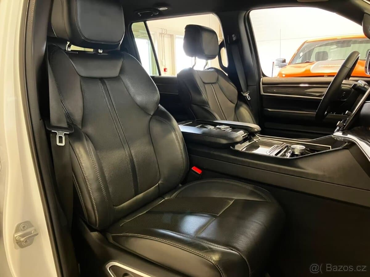 2022 Jeep OSTATNÍ - 9