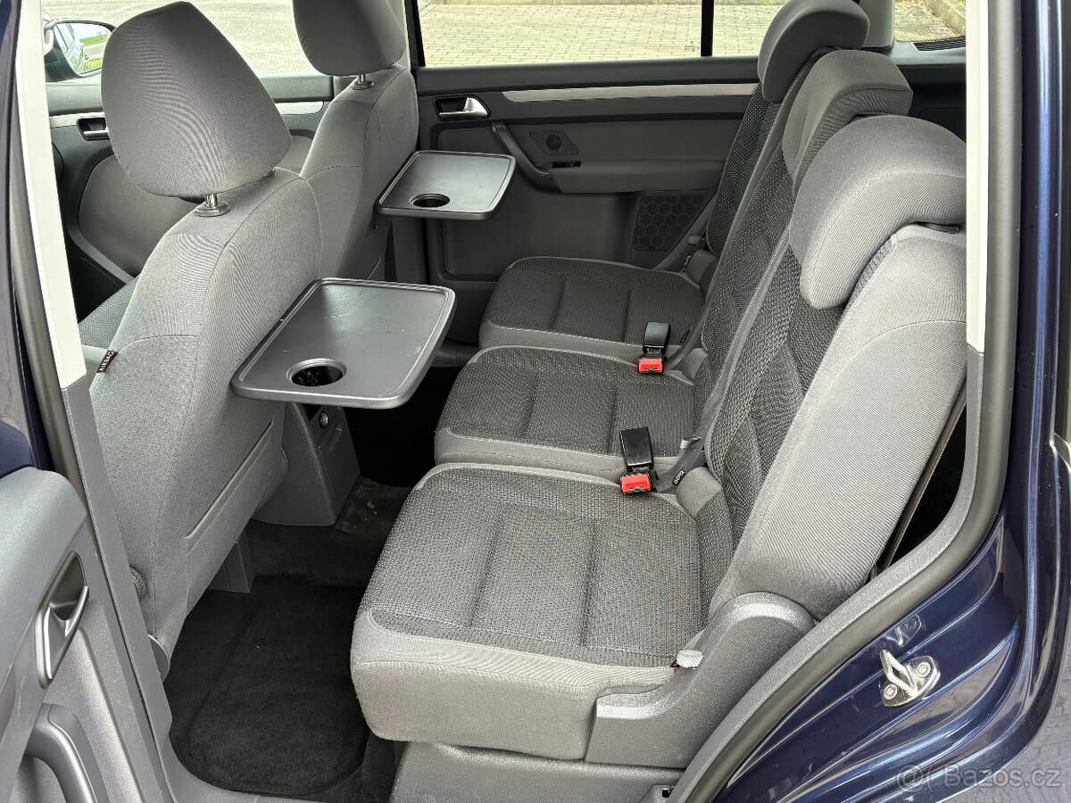 2010 Volkswagen TOURAN - 9