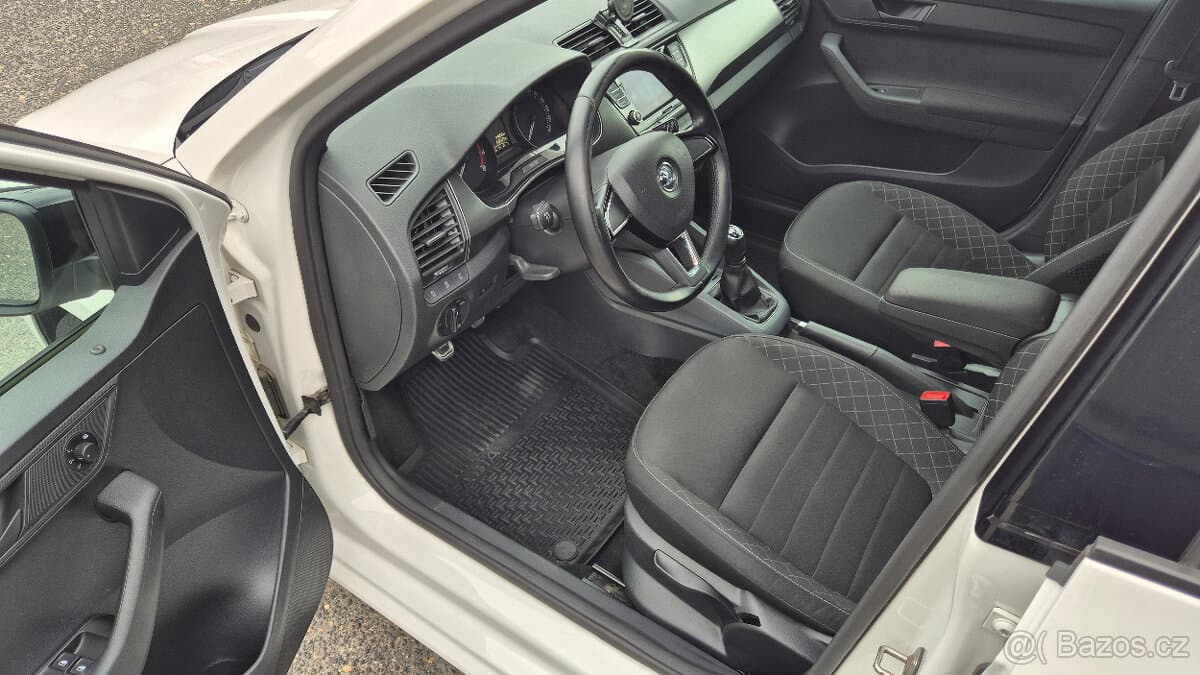 2016 Škoda FABIA - 9