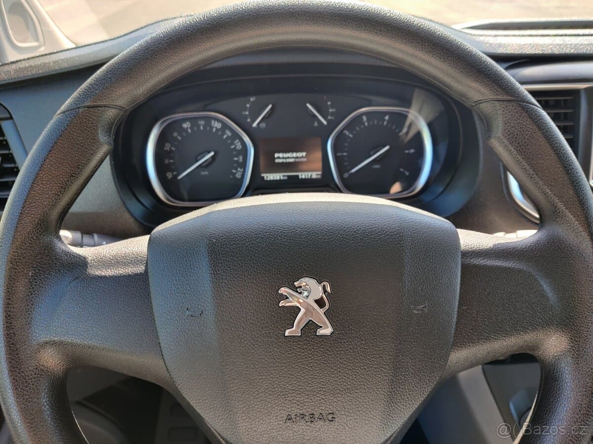 2022 Peugeot EXPERT - 9