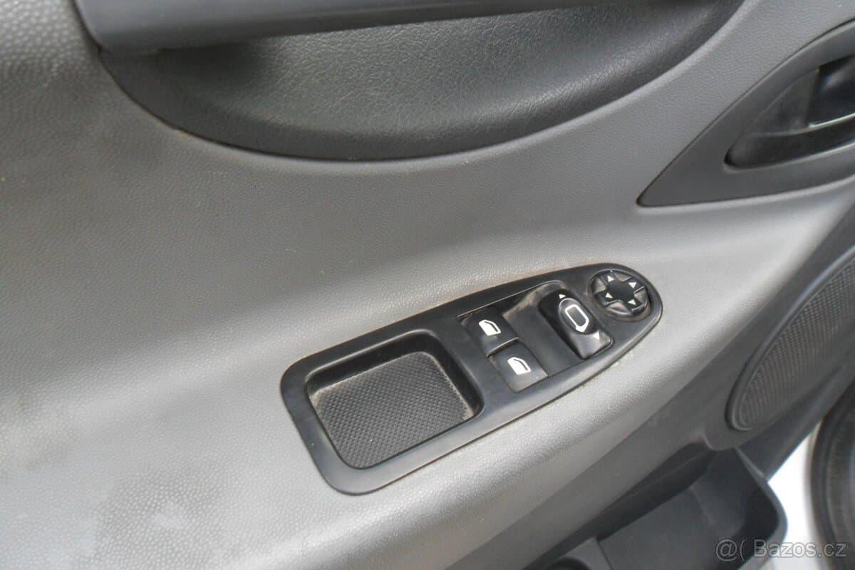 2012 Peugeot EXPERT - 9