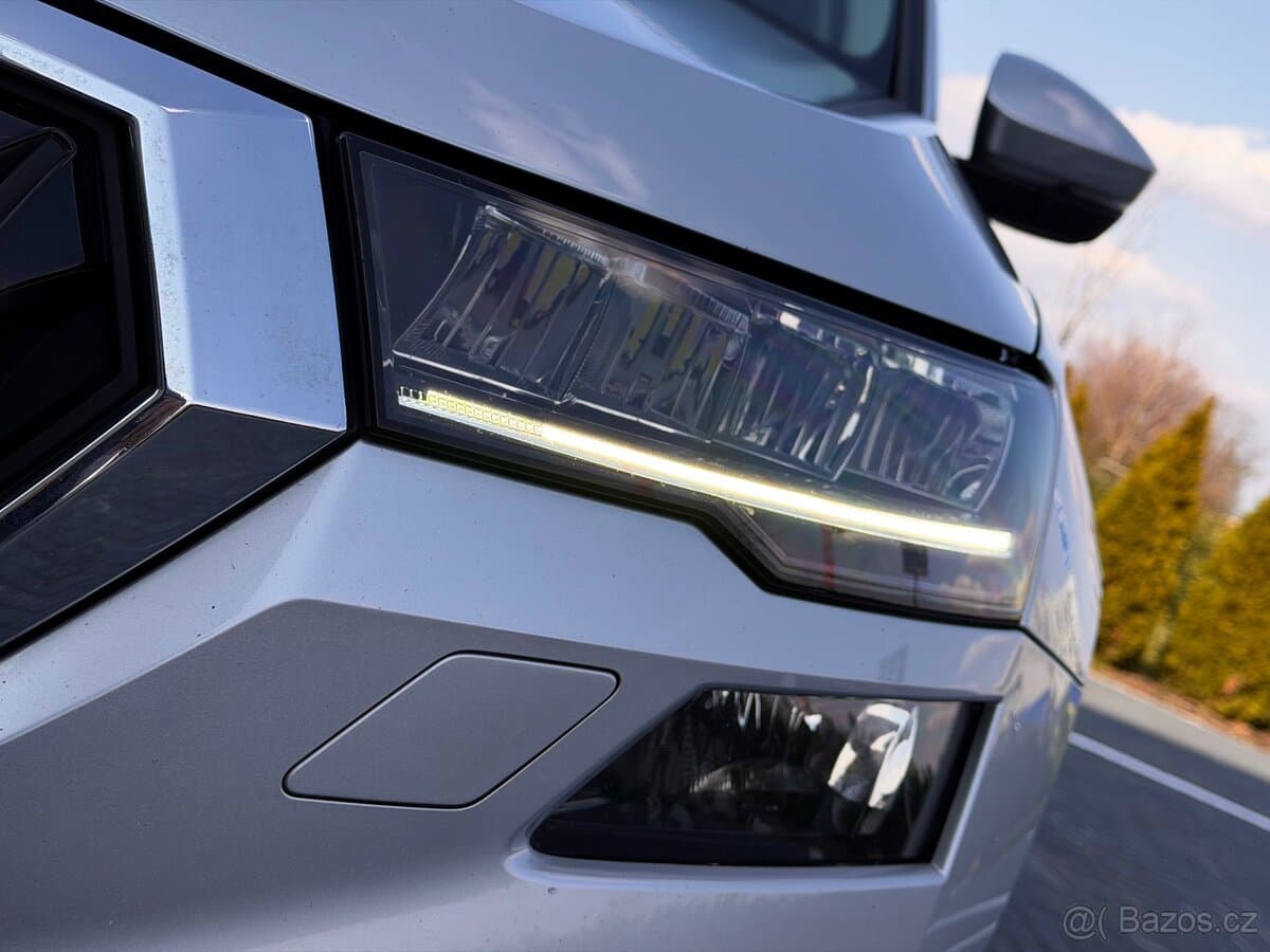 2023 Škoda KAROQ - 9