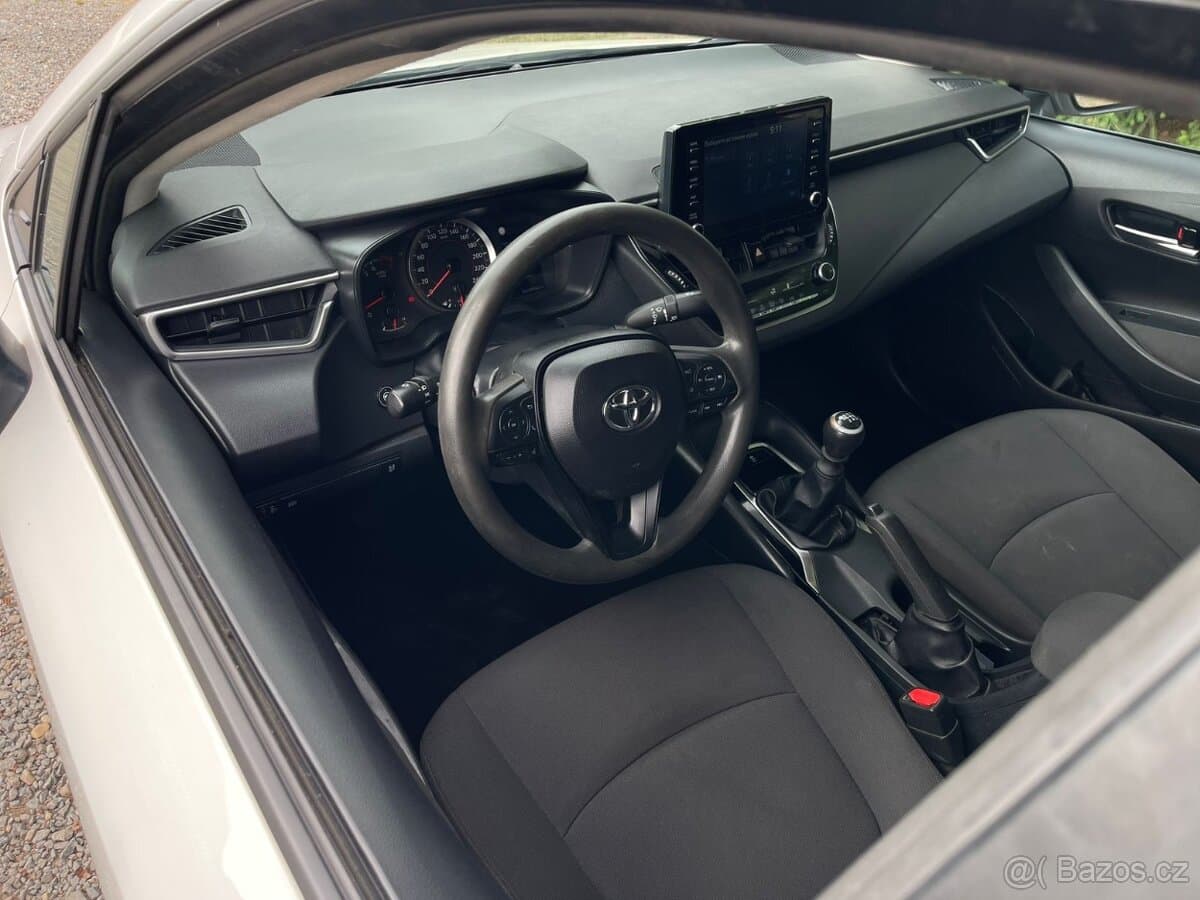2023 Toyota COROLLA - 9