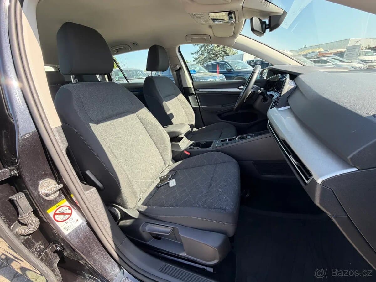 2022 Volkswagen GOLF - 9