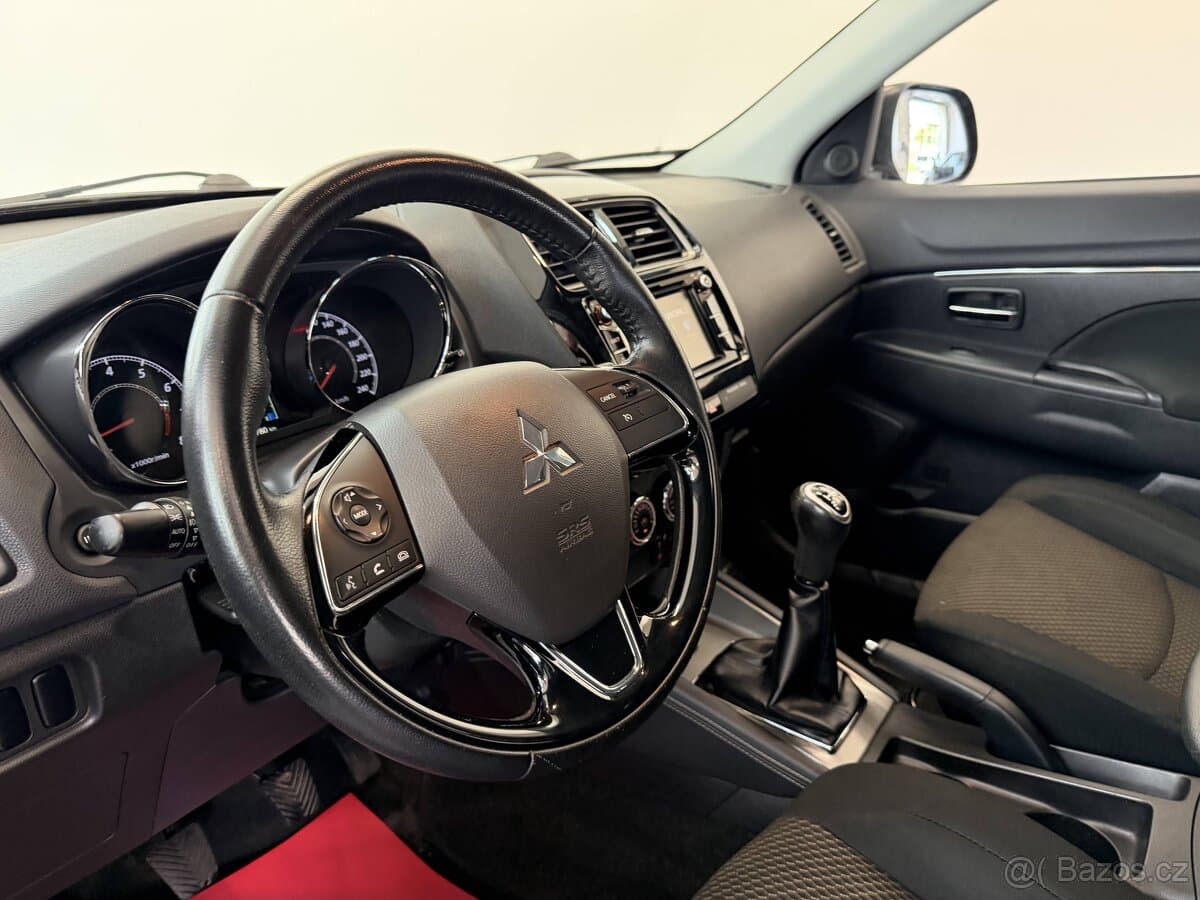 2017 Mitsubishi ASX - 9