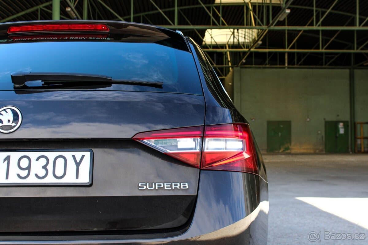 2016 Škoda SUPERB - 9