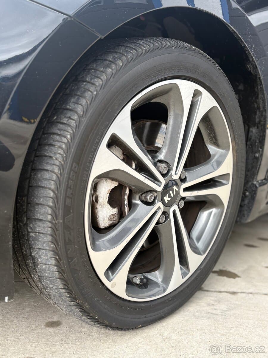 2017 Kia PROCEED - 9