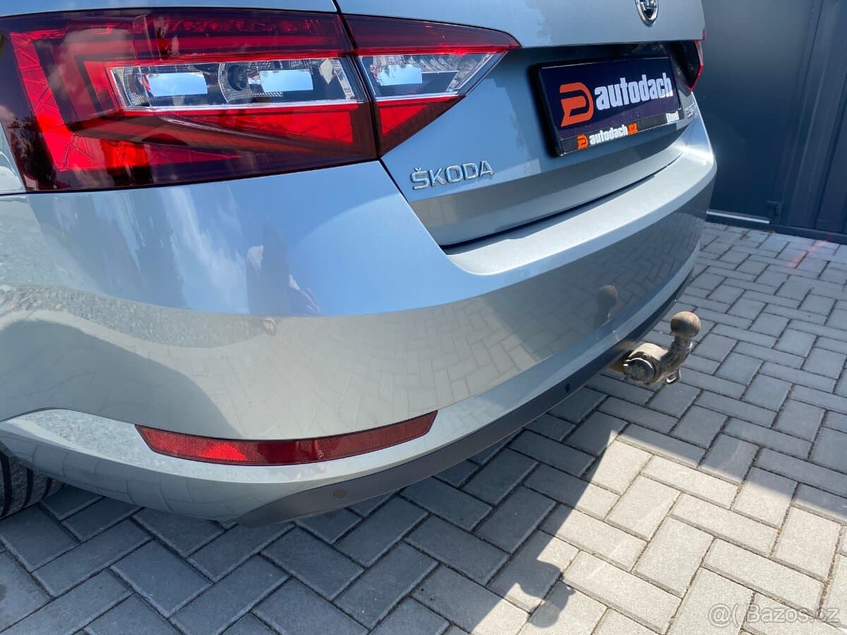 2016 Škoda SUPERB - 9