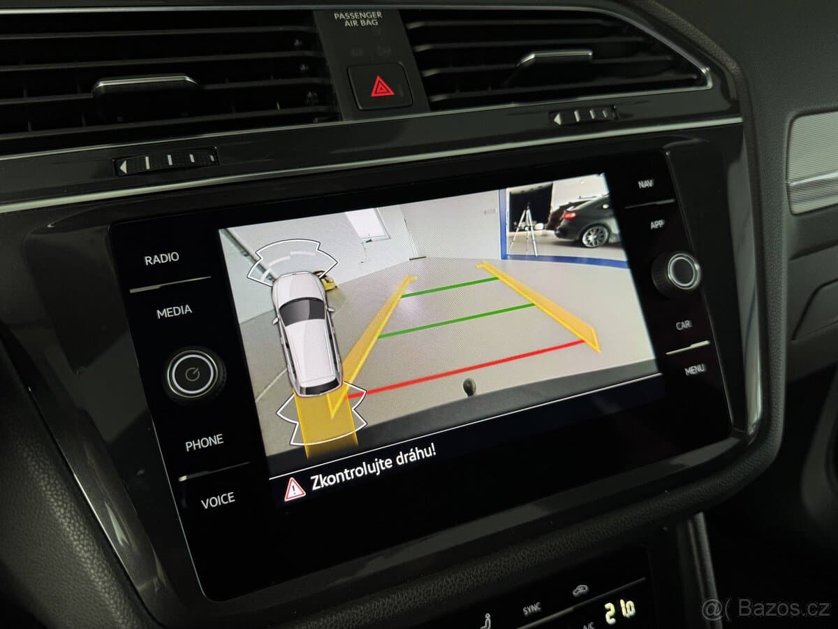 2022 Volkswagen TIGUAN - 9