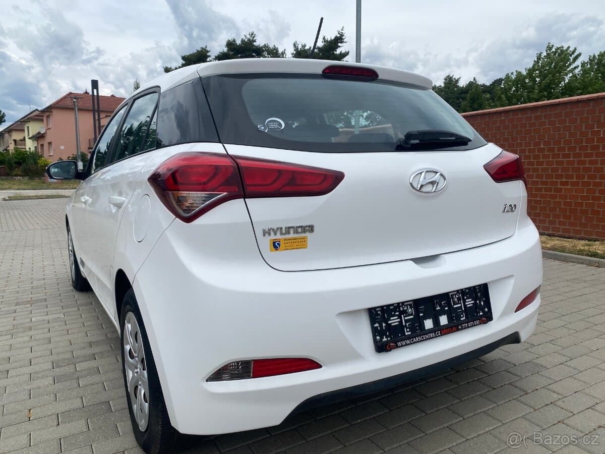 2018 Hyundai i20 - 9