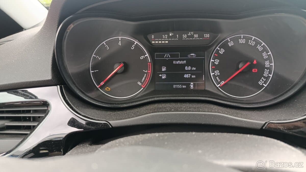 2015 Opel CORSA - 9