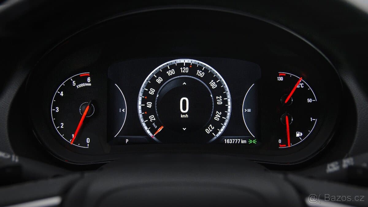 2015 Opel INSIGNIA - 9