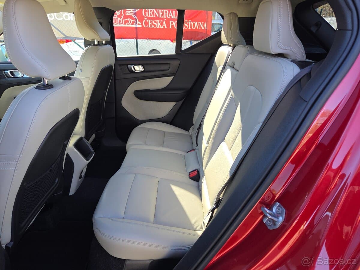 2019 Volvo XC40 - 9