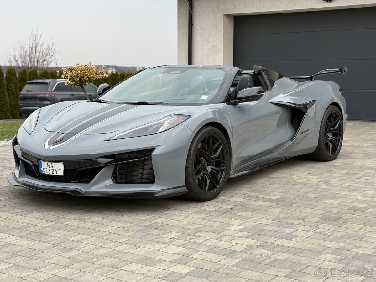 2024 Chevrolet CORVETTE - 9
